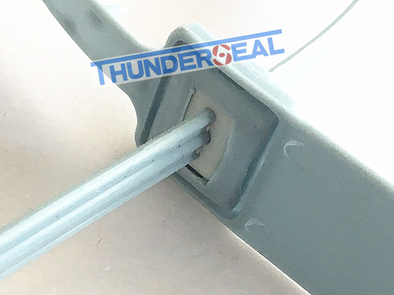 plastic security strap seal with bar code